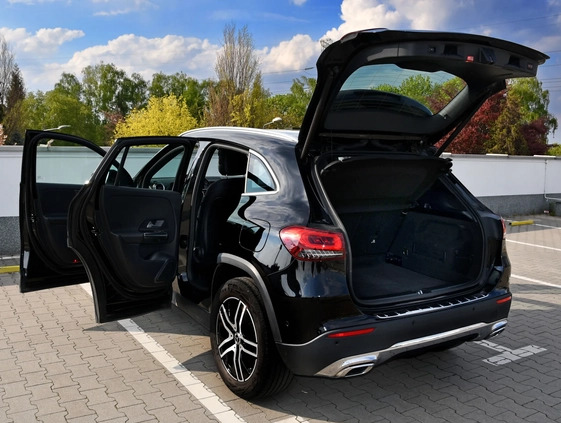 Mercedes-Benz GLA cena 143900 przebieg: 95380, rok produkcji 2021 z Piaseczno małe 326